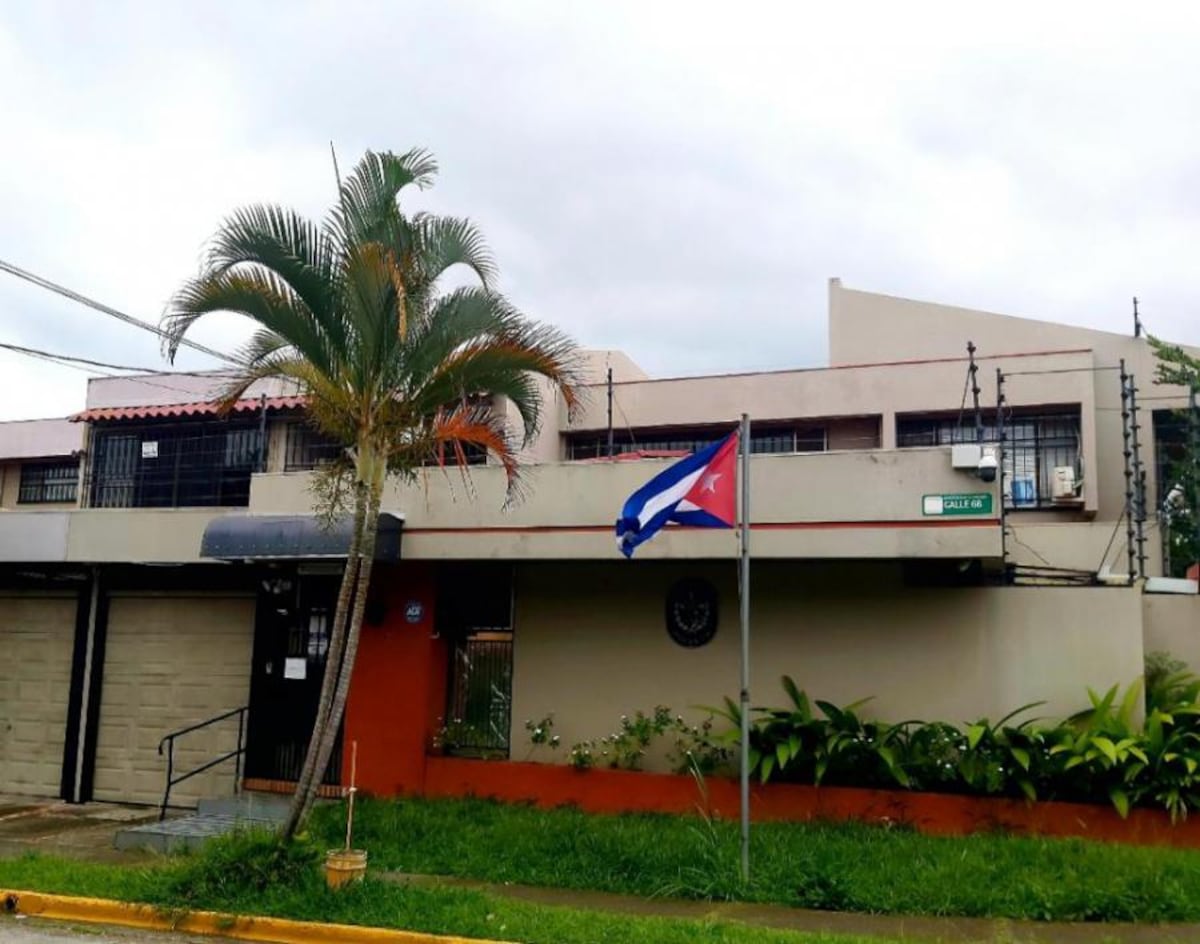 Costa Rica cierra su embajada en Cuba ante el colapso del régimen y la creciente represión
